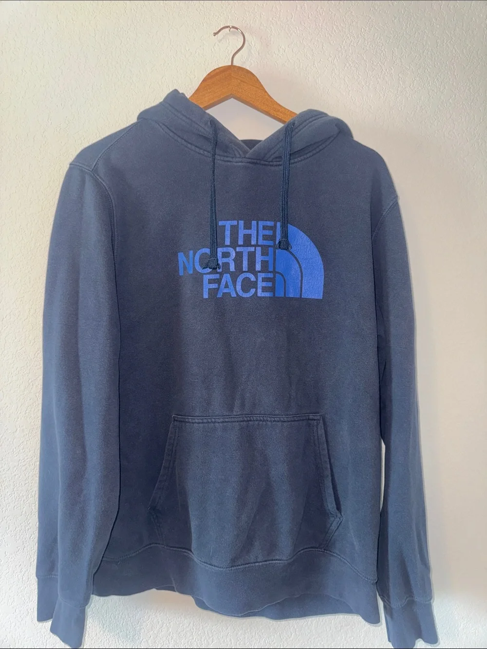 The North Face Men's Large Navy Pullover Hoodie with Blue Logo